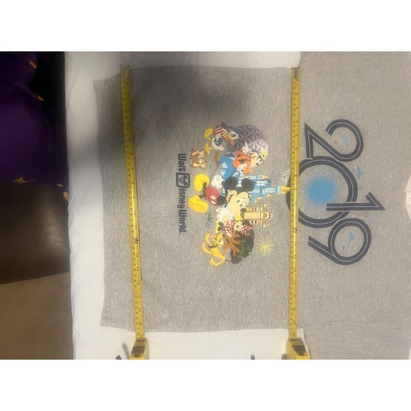 Disney Sweatshirt Men Small Gray Pull Over Sweater Parks Resort Land Mickey And - Picture 7 of 9